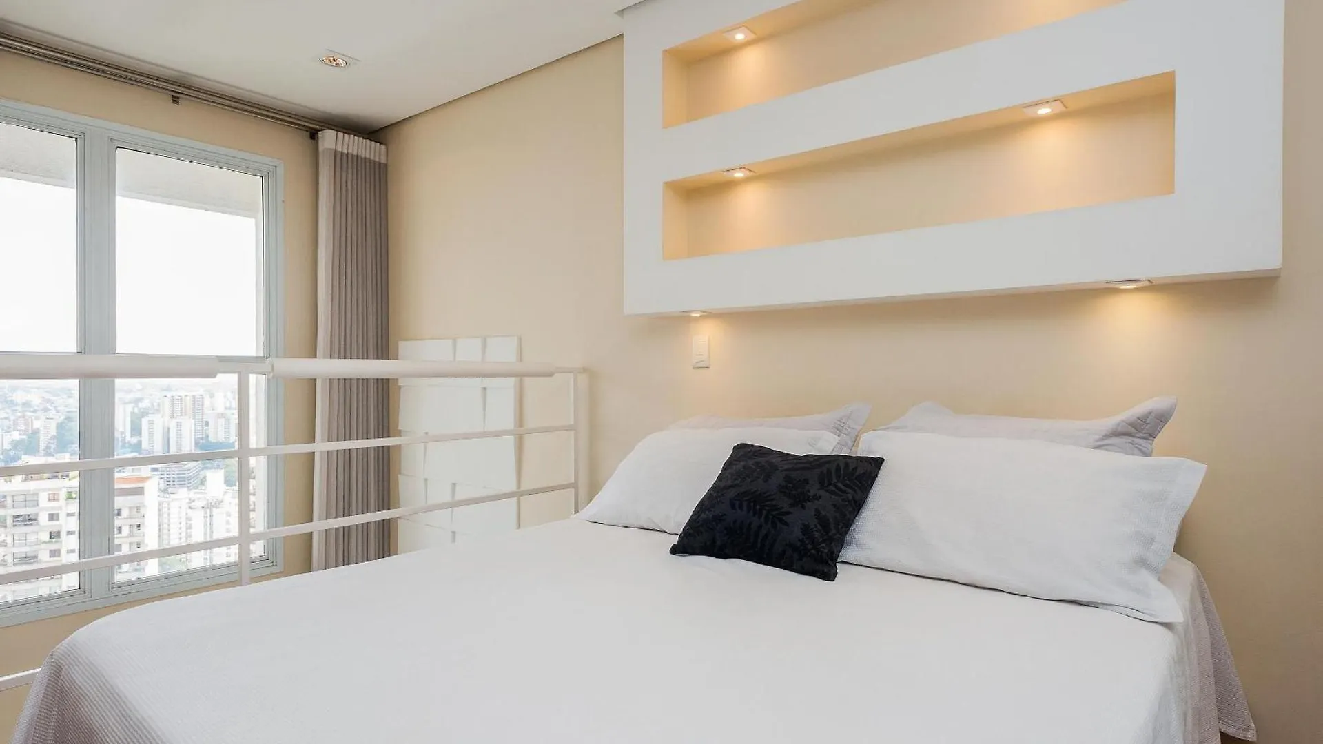 Apartment Ip3 | Bhaus Loft Duplex Morumbi | Black & White Sao Paulo Brazil